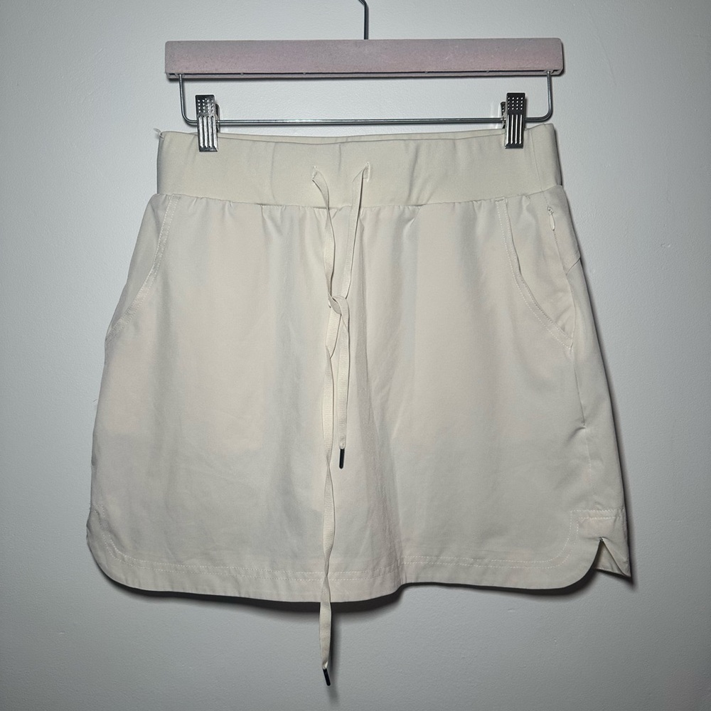 Westbound Skort/ Athletic Skirt NWOT Beige Size‎ Small